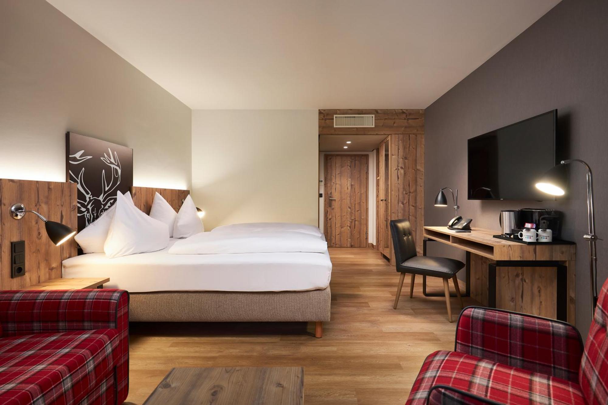 Superior Double Room,1219186573:JPEG